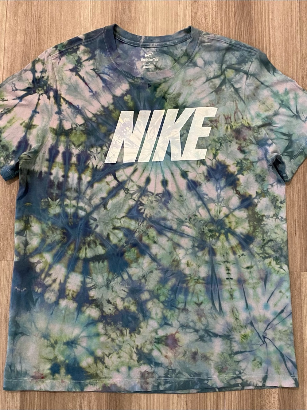 🔵NEW🟢 CUSTOM NIKE TIE DYE MEN’S TEE - Picture 7 of 8